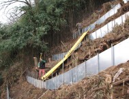 Sulla scarpata si formano barriere di contenimento, Seveso Mb dicembre 2107